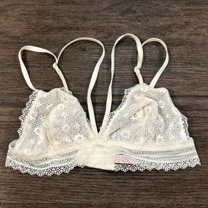 Victoria's Secret Lace bra Bralette‎ Size M